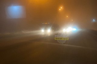 Свердловчане пожаловались на сильный запах гари и химвеществ