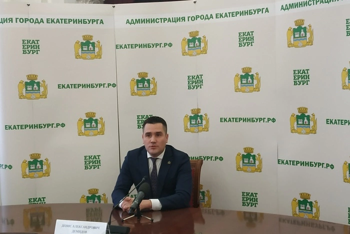 Глава Гоздрава рассказал, почему медики возвращаются обратно из платных клиник