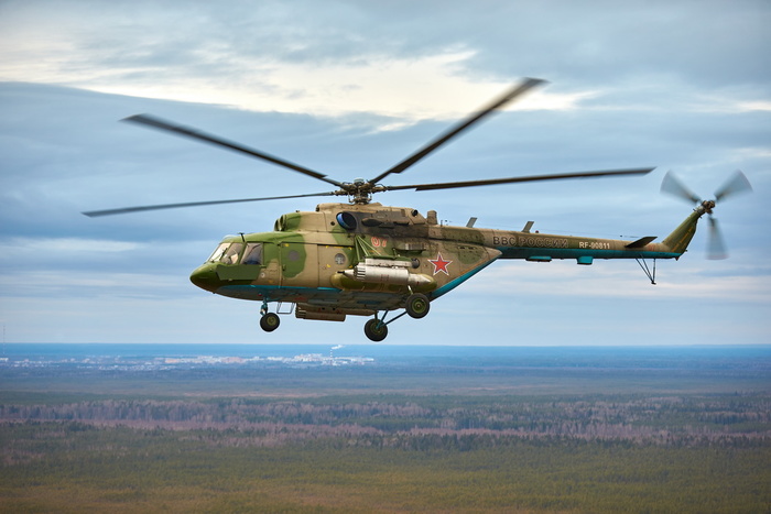 Экипаж вертолета Ми-8 погиб при жесткой посадке в Подмосковье