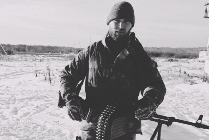 В Березовском простятся с погибшим в зоне СВО бойцом