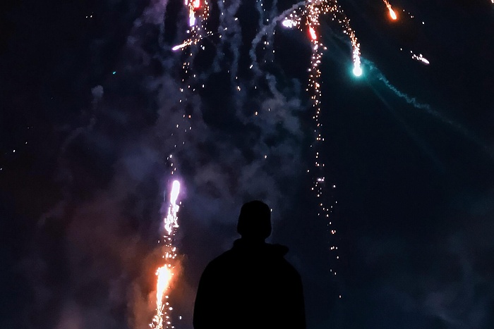 Под угрозой все, кто ищет подарки: названы новые способы мошенничества перед Новым годом