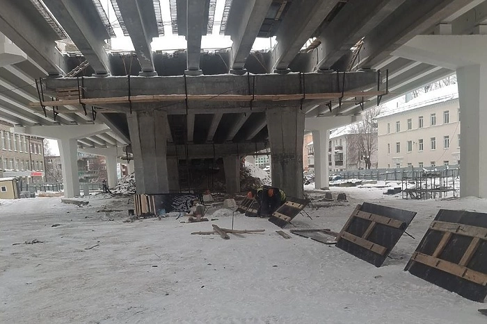 В Екатеринбурге возобновились работы на важной развязке около «Калины»