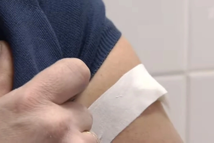 Кемеровчанка сдала мошенника, не продавшего ей поддельный сертификат о вакцинации