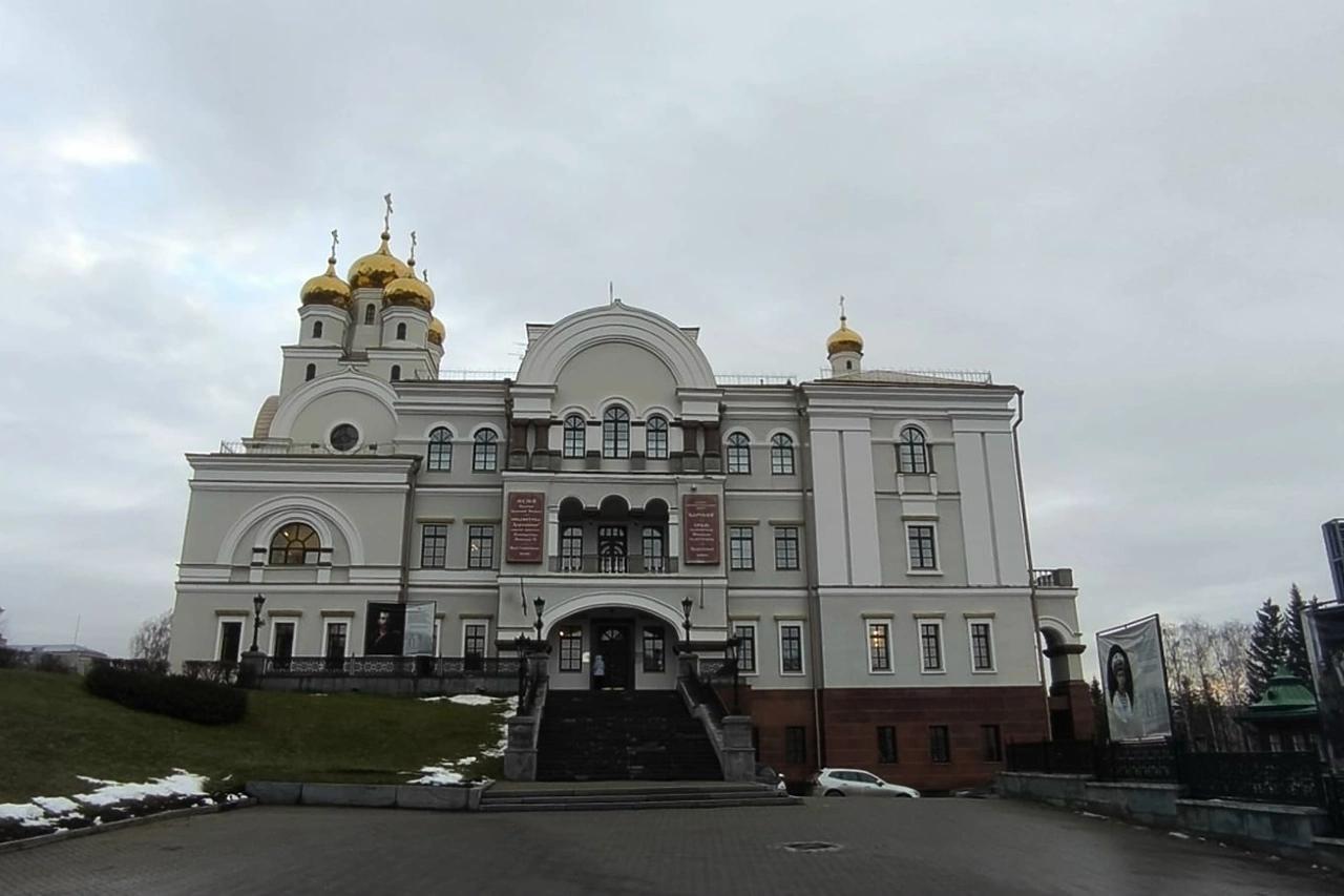 Первый на Урале памятник императору Николаю II открыли не в Екатеринбурге