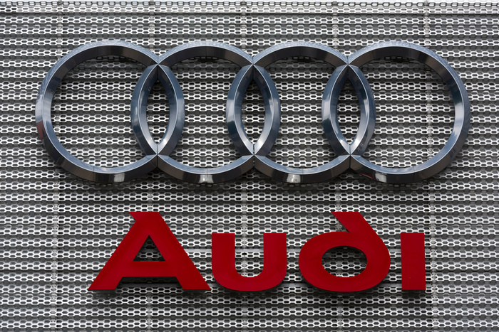 Audi поднимает цены на свои машины, продаваемые в России