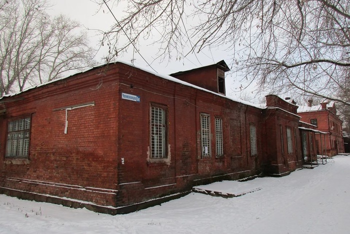 Общественники хотят спасти старинное здание в центре Екатеринбурга