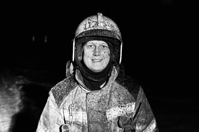 В Екатеринбурге умер пожарный, который недавно в одночасье потерял жену и дочь