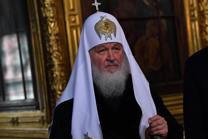 В РПЦ поддержали идею создания мобильного тарифа с цитатами патриарха Кирилла