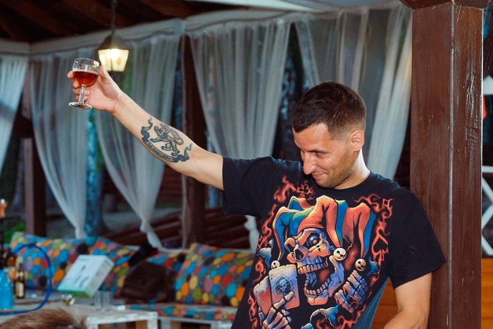 Обозвавший Боровика «скучным контрацептивом» от имени пиарщика был троллем