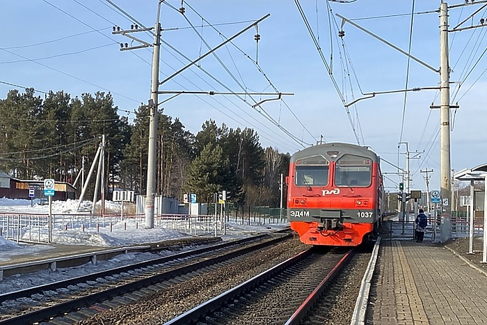 Екатеринбурженка упала на вокзальном перроне и засудила железнодорожников