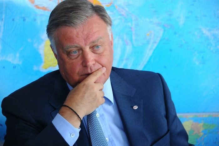 Противник общества потребления Якунин признался в своем гедонизме