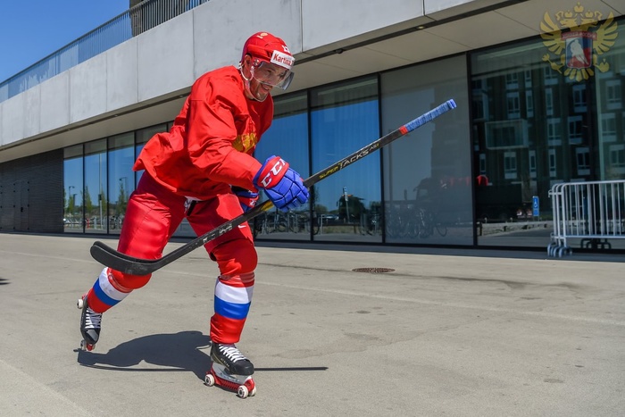 Сегодня у сборной России по хоккею первая серьезная игра на ЧМ