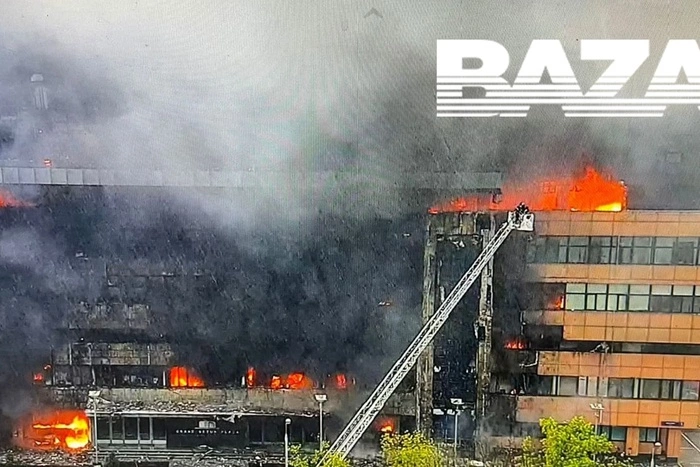 В Москве полыхает БЦ «Гранд Сетунь Плаза». Люди на верхних этажах отрезаны огнем