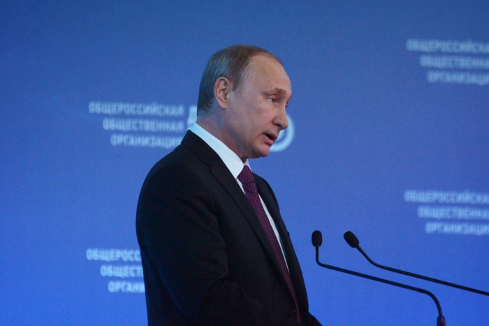 Путин призвал правительство остановить спекулятивный рост цен