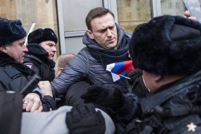 Навального арестовали на 30 суток в преддверии митинга против пенсионной реформы