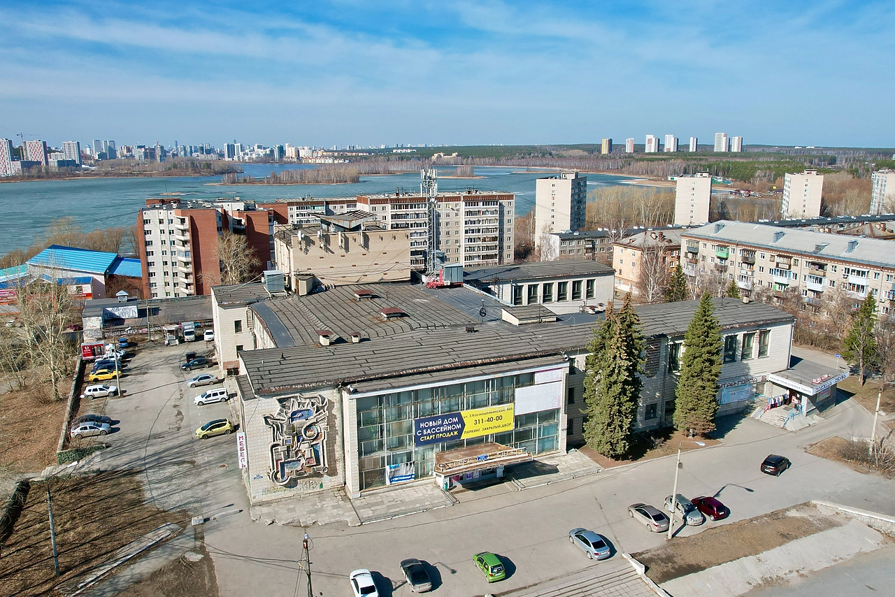 Приставы закрыли ДК «Химмаш»