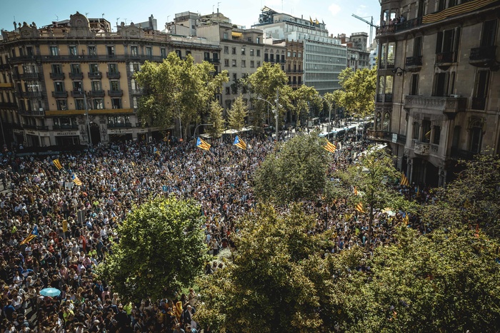 Туристы рассказали об акции в Барселоне за референдум в Каталонии