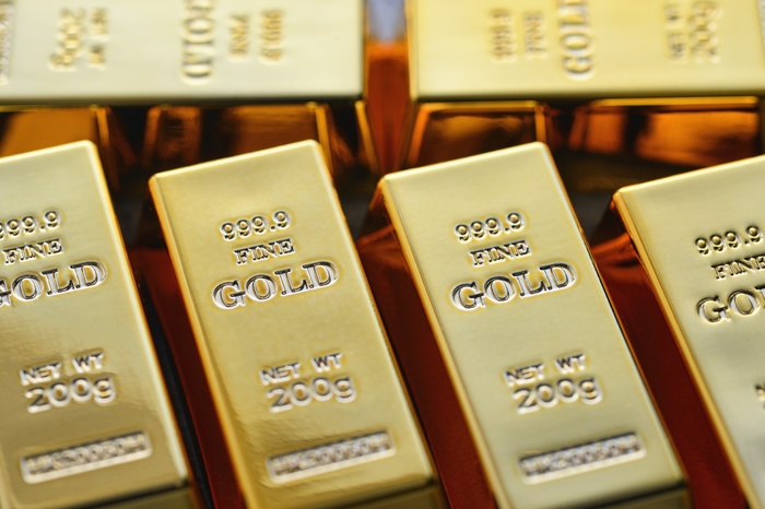 В мусорном баке аэропорта Инчхон дворник нашел семь слитков золота