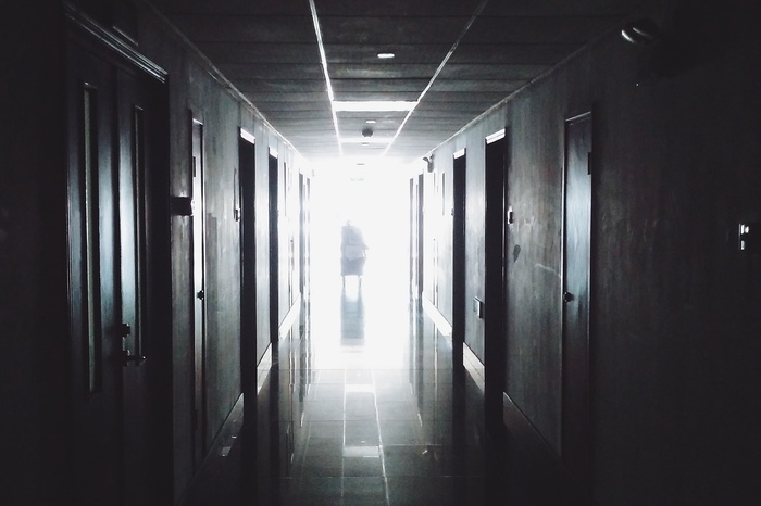 Куйвашеву пожаловались на ситуацию в больницах, где пациенты лежат в коридорах