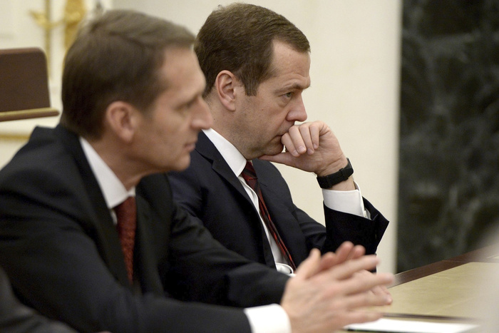 Медведев назвал сработавшим антикризисный план правительства