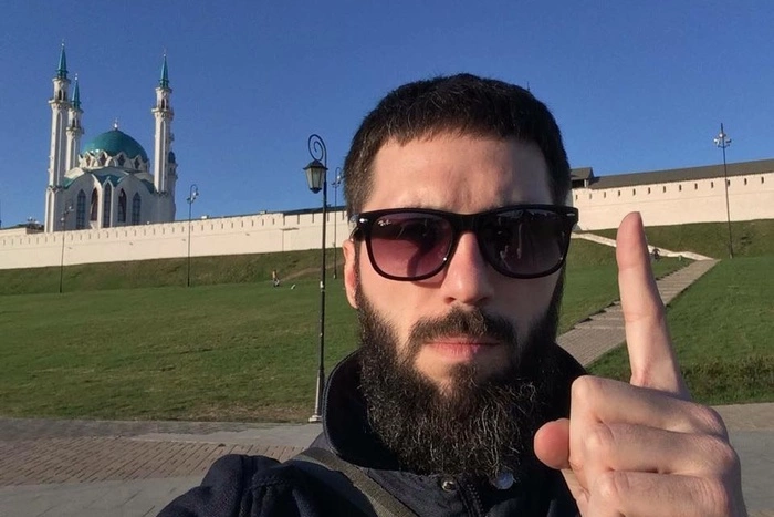 Блогер Иван Соломин, арестованный за неуплату алиментов, вышел на свободу