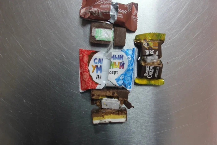 «Самый умный». В СИЗО №1 Екатеринбурга пытались передать сим-карты в шоколаде