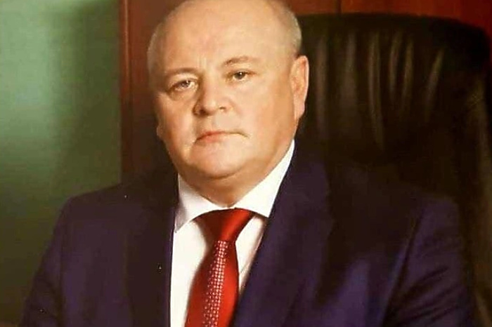 Главврач больницы в Екатеринбурге отправился в отставку после обысков