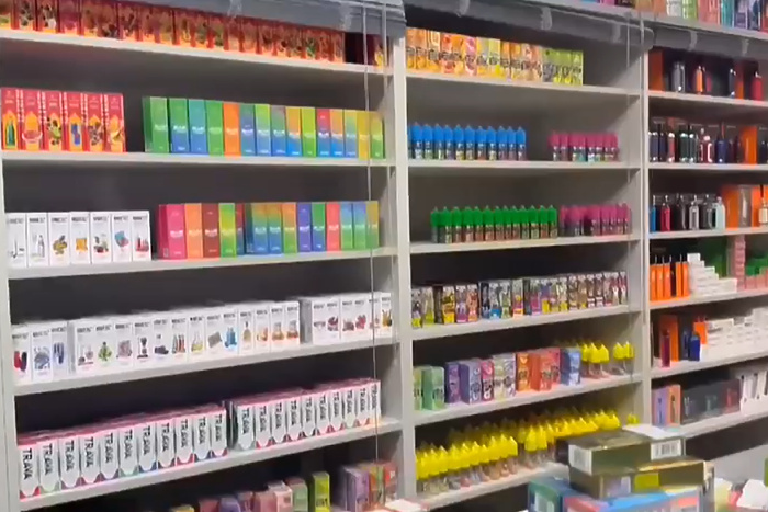 Из екатеринбургских вейпшопов изъяли товар на шесть миллионов рублей