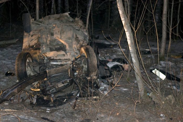 Водитель BMW, в котором погибли четыре человека, отделался переломом ребер