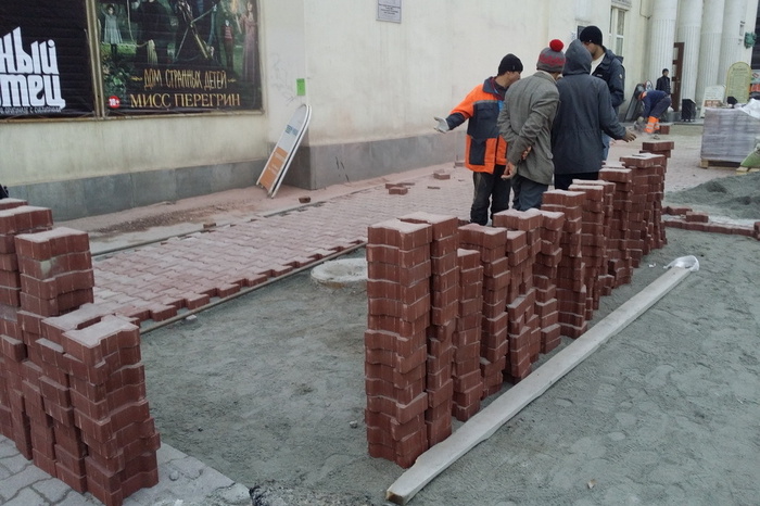 Дорожники завершат ремонт проспекта Ленина до закрытия Макаровского моста