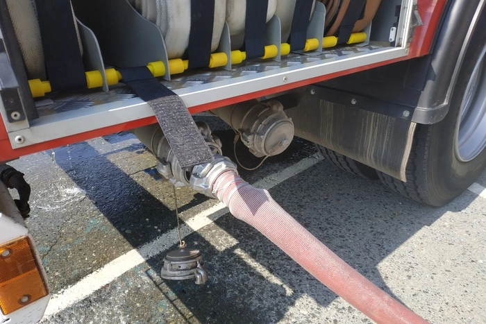 Источник подтвердил, что напавший на полицейских был сотрудником структуры МЧС