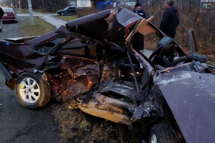 За нарушение ПДД привлекался 50 раз: в Екатеринбурге в ДТП разбился водитель
