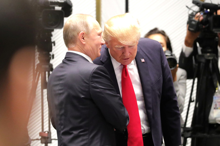 США подтвердили договоренность о встрече Путина и Трампа