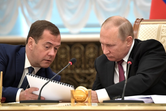 Медведев объявился спустя две недели