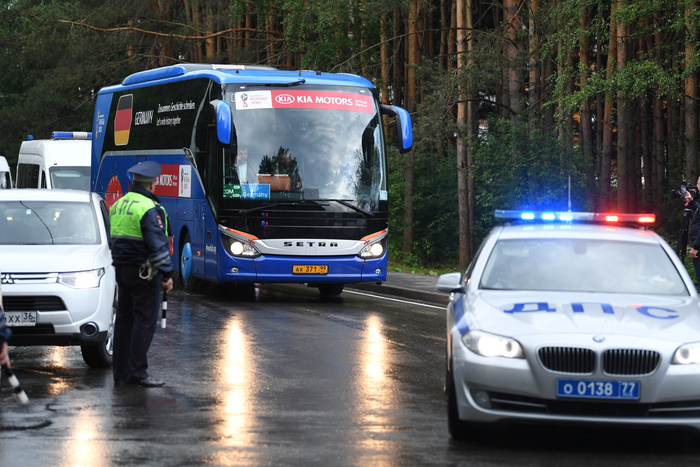 Пассажиры жалуются на выборочную проверку транспорта на въезде в Екатеринбург