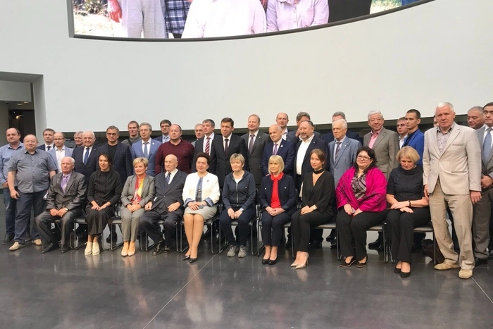 Евгений Куйвашев выслушал от экспертов советы по развитию Екатеринбурга