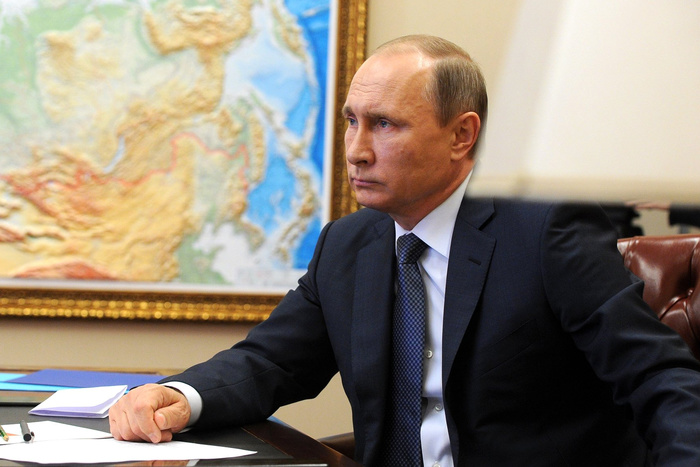 Путин пожелал мира и процветания «любимой и единственной России»