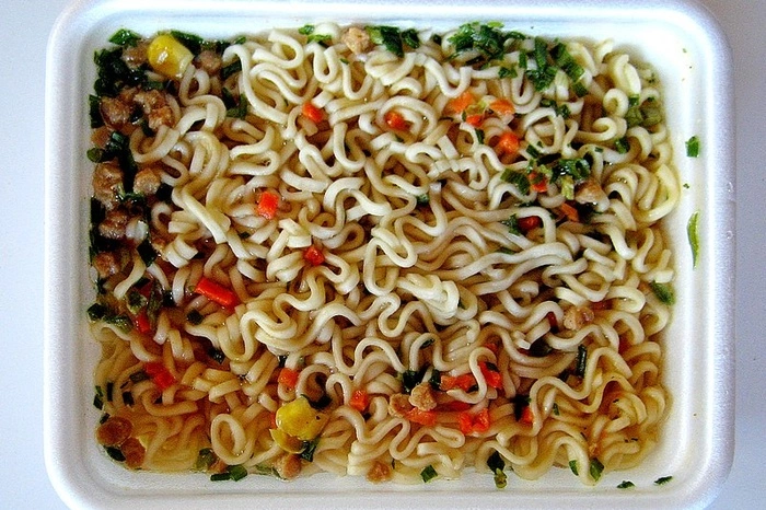 В Москве задержали мошенника, предлагавшего «Доширак» в качестве лекарства от рака