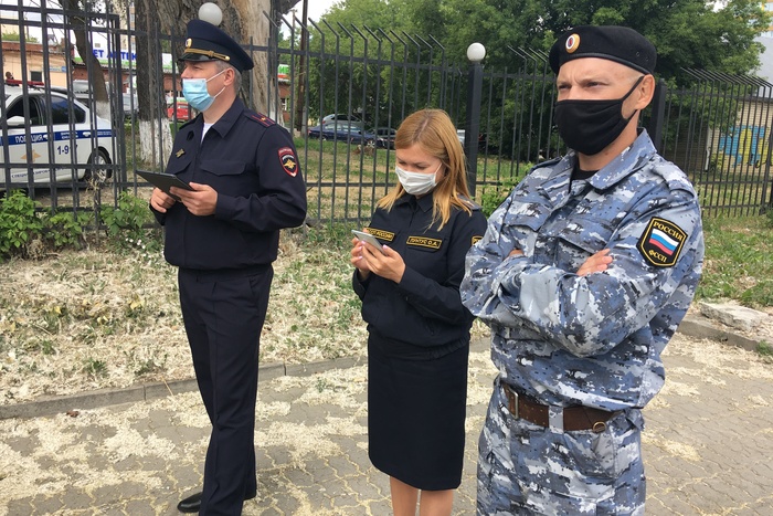 В Екатеринбурге в ходе рейда задержаны водители, имеющие более сотни штрафов от ГИБДД