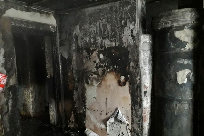 В Реже в пожаре сгорели мужчина и 6-летний мальчик