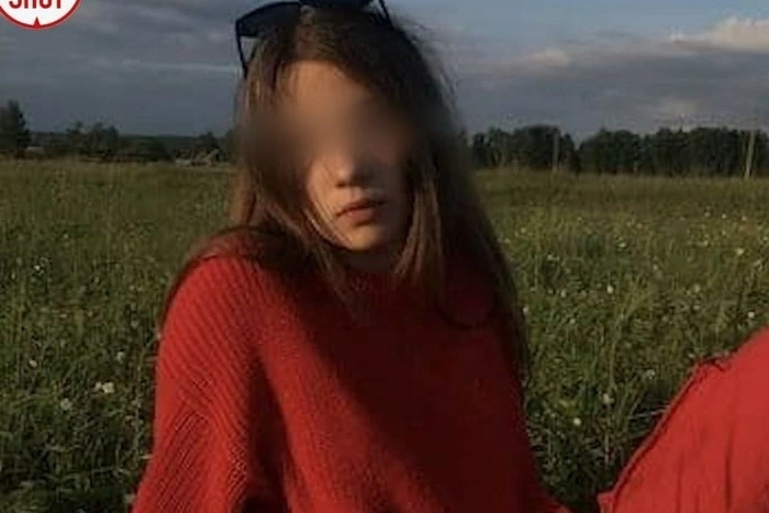 Два пьяных подростка врезались друг в друга на скутерах. Погибла 15-летняя девушка