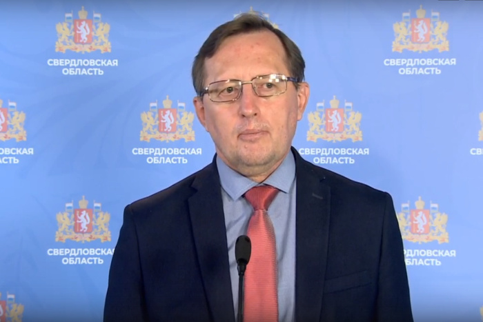 Свердловские власти прокомментировали гибель вакцинированного от коронавируса екатеринбуржца
