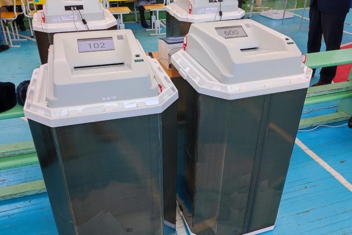 Жителя Екатеринбурга арестовали в Братске за надпись на бюллетене для голосования