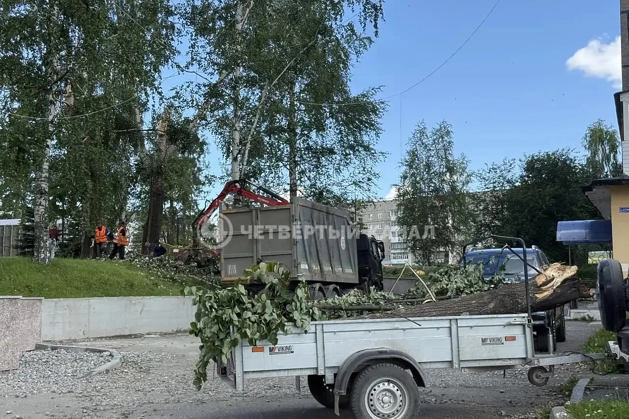 В свердловском главке МВД назвали фейком публикацию о мародерстве в пережившей смерч Кушве