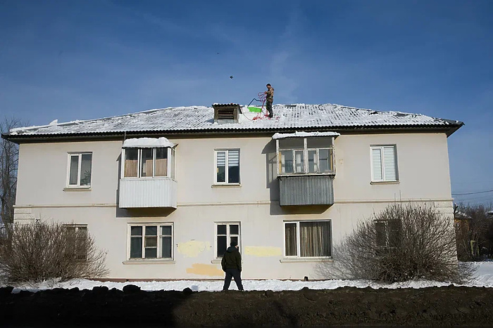 В Екатеринбурге жильцы «потеряли» собственные квартиры после смены у дома адреса