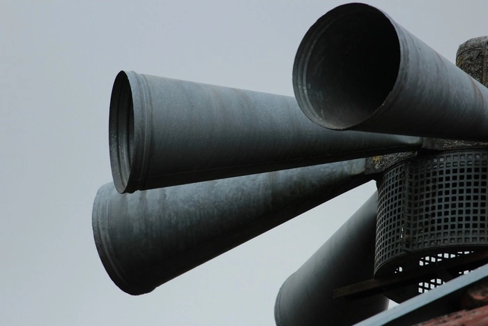 Госдума заставит журналистов и сотовых операторов оповещать граждан о чрезвычайных ситуациях