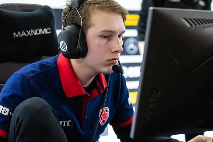 Молодой геймер из Артёмовского выиграл 20 миллионов рублей на киберспортивном турнире