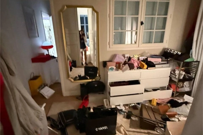 Блогершу из Екатеринбурга ограбили в Париже на 15 миллионов рублей