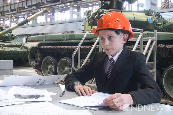 «Хочу делать танки!» — на УВЗ приехал 13-летний конструктор
