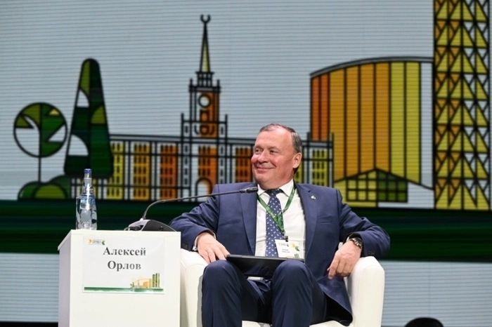 Мэру Орлову подняли зарплату